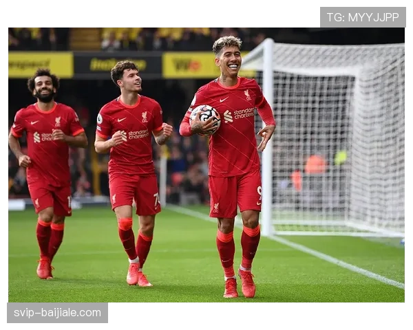 曼联防线被迫临时重组 仅19岁海文一名正牌中卫可用